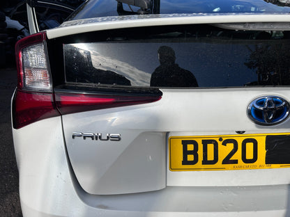 Toyota Prius Hybrid Facelift MK4 2019-2022 Genuine Tailgate Shell White (070) - photo 4 of 9