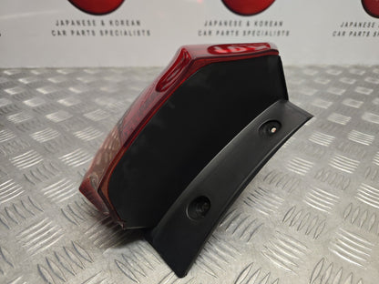 Kia Ceed Jd Mk2 2012-2018 Hatchback Passengers Rear Body Brake Light 92401-A20 6