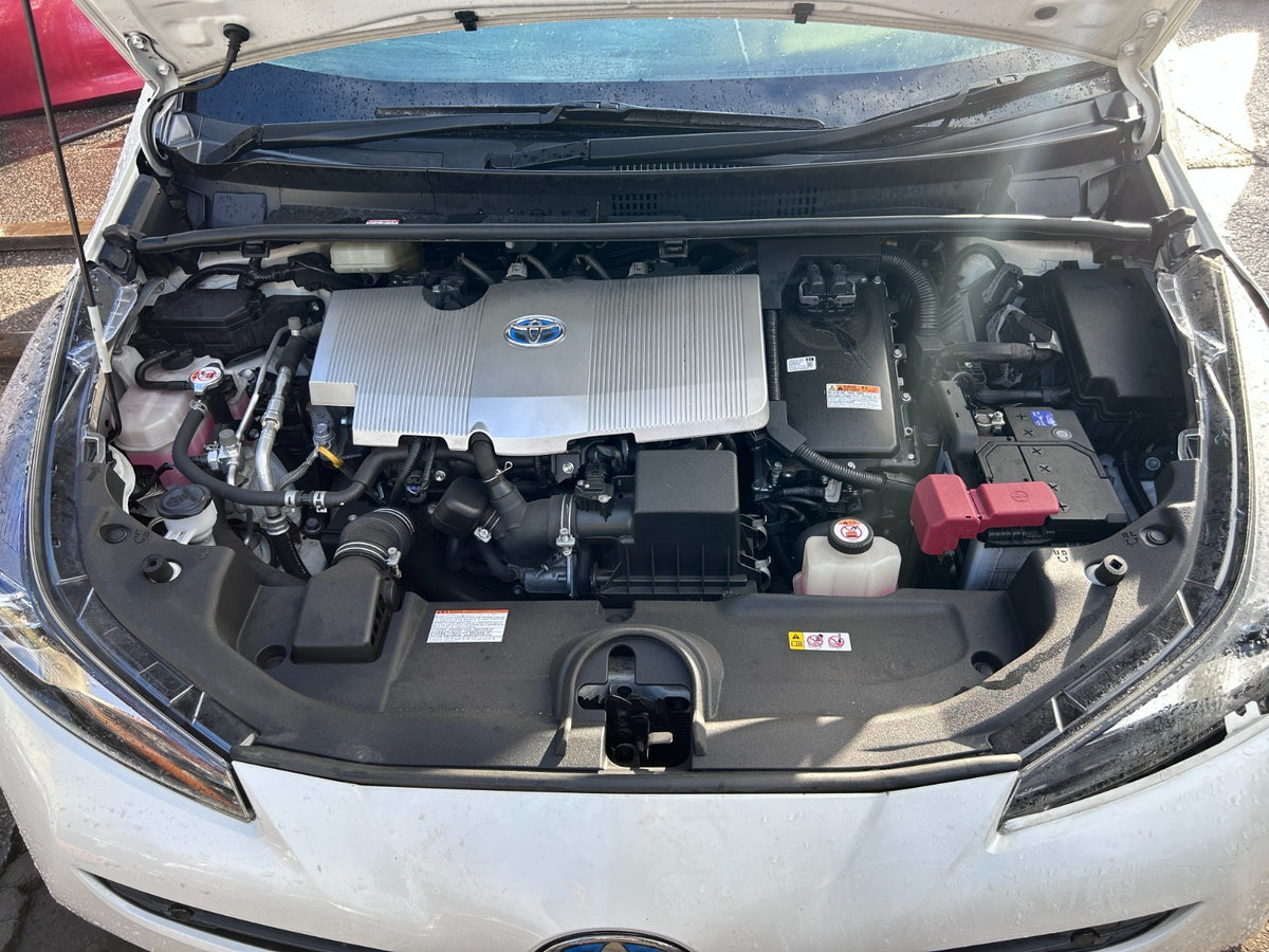 Toyota Prius Hybrid 2016-20022 1.8 Petrol 2ZR-FXE Engine 73,000 Miles - photo 3 of 3