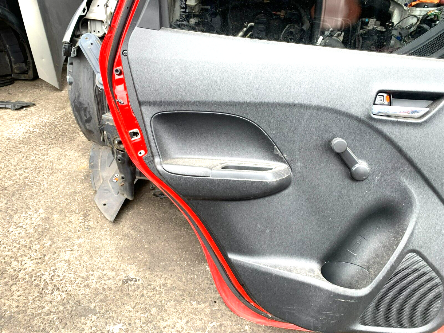 SUZUKI BALENO A1K MK2 2016-2019 PASSENGER SIDE REAR COMPLETE DOOR Z4Q RED