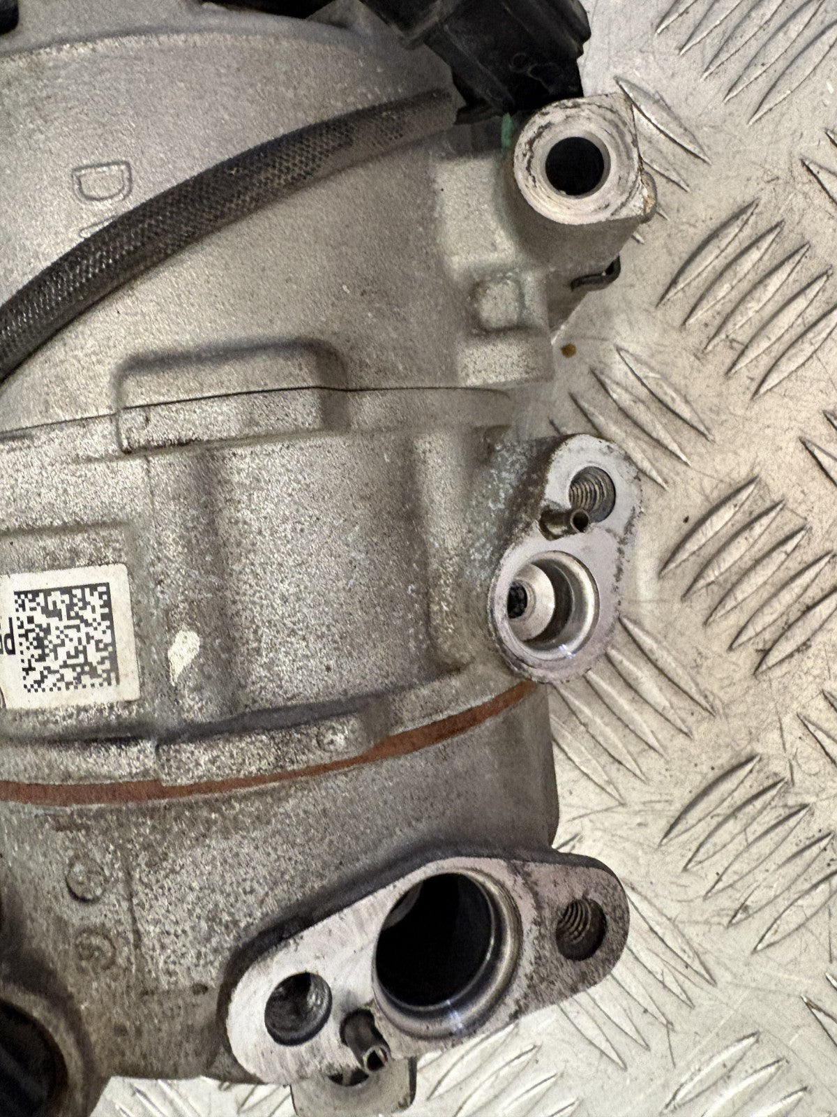 Kia Stonic FL 2021-2025 1.0 Petrol Genuine AC Compressor Pump DVE12G2DW4 - photo 9 of 10