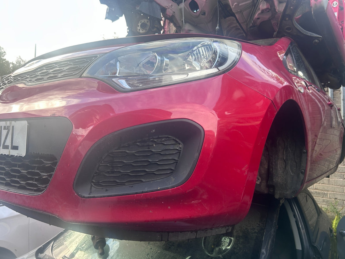 Kia Rio 2013 Front Bumper Collection - photo 1 of 2