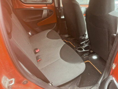 2013 TOYOTA AYGO MK1 1.0 PETROL 5 SPEED MANUAL DOOR VEHICLE FOR BREAKING AND PARTS