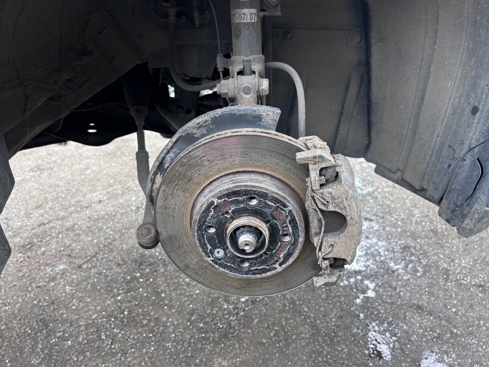 47258904