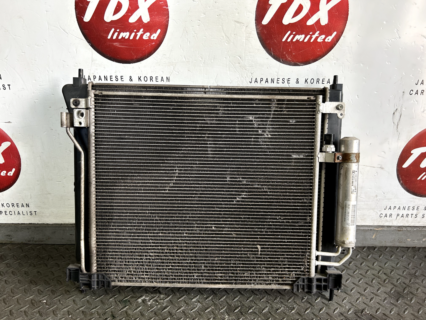 NISSAN JUKE F15 1.2 PETROL 2014-2019 GENUINE MANUAL RADIATOR PACK