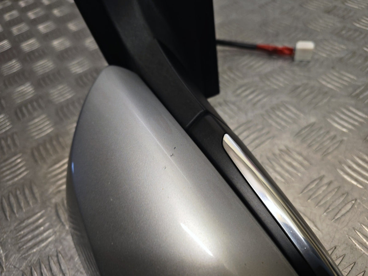 Toyota Prius MK4 2016-2022 Drivers Side Power Fold Mirror 1F7 Silver 87910-47360 - photo 8 of 14