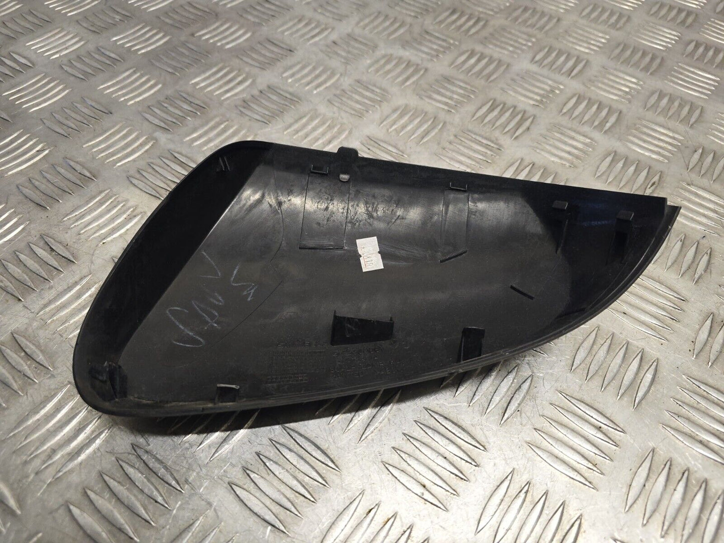 HYUNDAI I10 MK2 2014-2019 GENUINE DRIVER SIDE BLACK MIRROR BACK COVER 2122000861