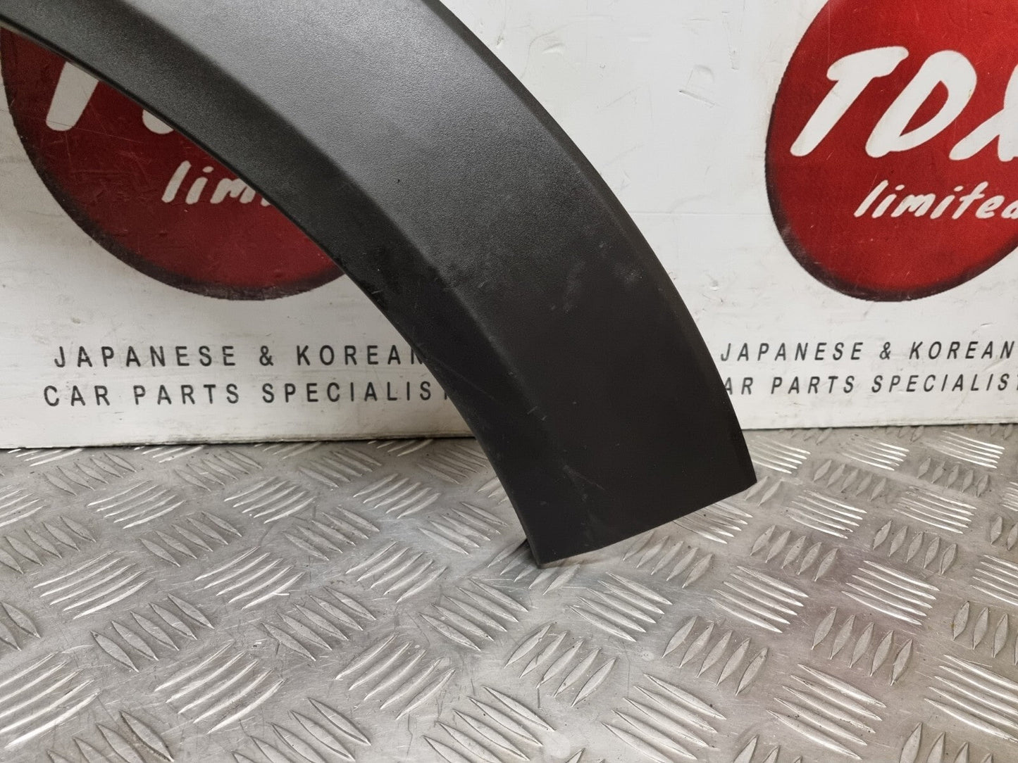 MAZDA CX-30 2019-2023 GENUINE DRIVERS SIDE FRONT WHEEL ARCH TRIM DFR5-51W21