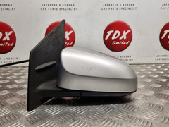 Toyota Aygo MK2 2014-2022 Genuine Passengers Side Manual Fold Wing Mirror Silver - photo 1 of 10