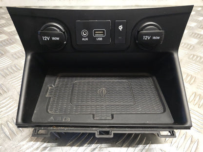 HYUNDAI TUCSON TLE MK3 2018-2020 GENUINE WIRELESS PHONE CHARGER 84630-D7RD04X