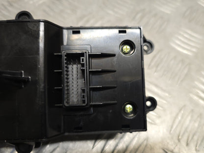 Hyundai Tucson Mk3 2015-2018 Awd Epb Parking Handbrake Switch 4X4 93300D70104X 7
