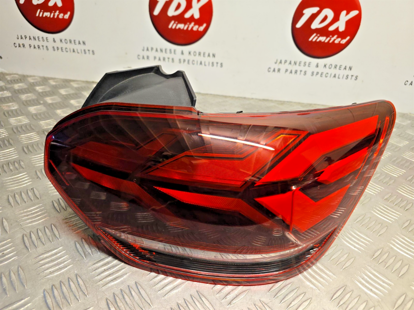 Dacia Sandero BJI MK3 2021-2026 Drivers Rear Outer LED Brake Light 265508077R - photo 5 of 9