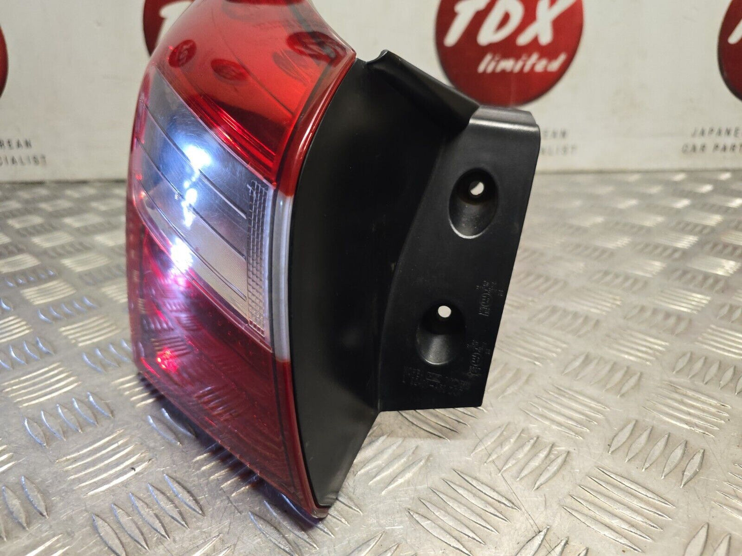 HYUNDAI I30 MK2 2012-2017 HATCHBACK GENUINE PASSENGER SIDE REAR BODY BRAKE LIGHT