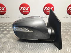 Hyundai ix35 2010-2015 Genuine Driver Side Power Fold Wing Mirror Grey - photo 1 of 9