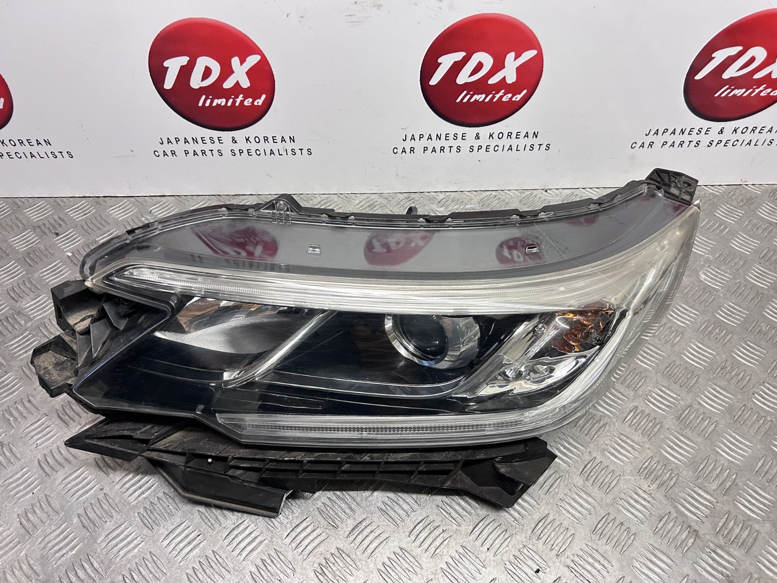 Honda Cr-V Mk4 2015-2018 Passenger Side Genuine Xenon Led Headlight 11