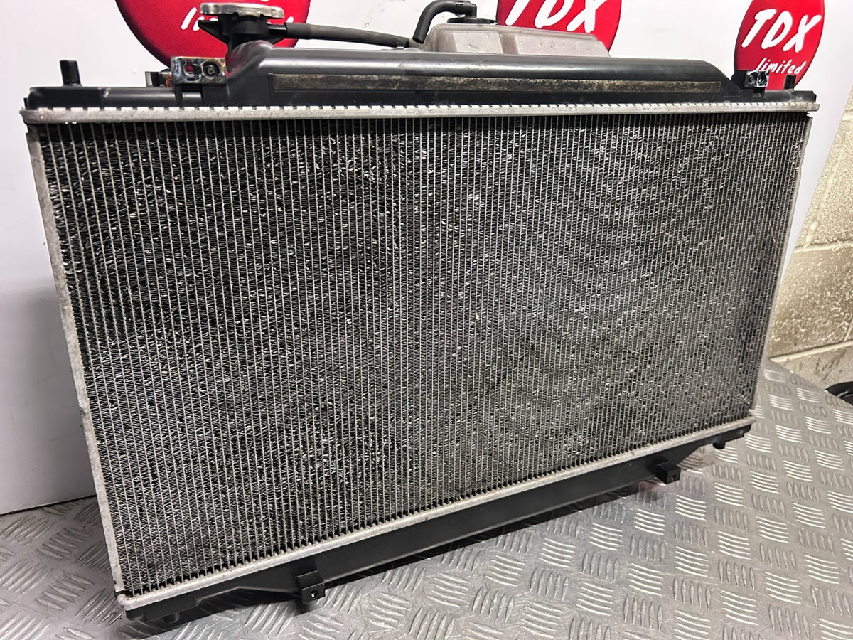 Mazda 3 MK3 2014-2019 2.2 Diesel SH Skyactiv Engine Cooling Radiator 223000-3371 - photo 3 of 10