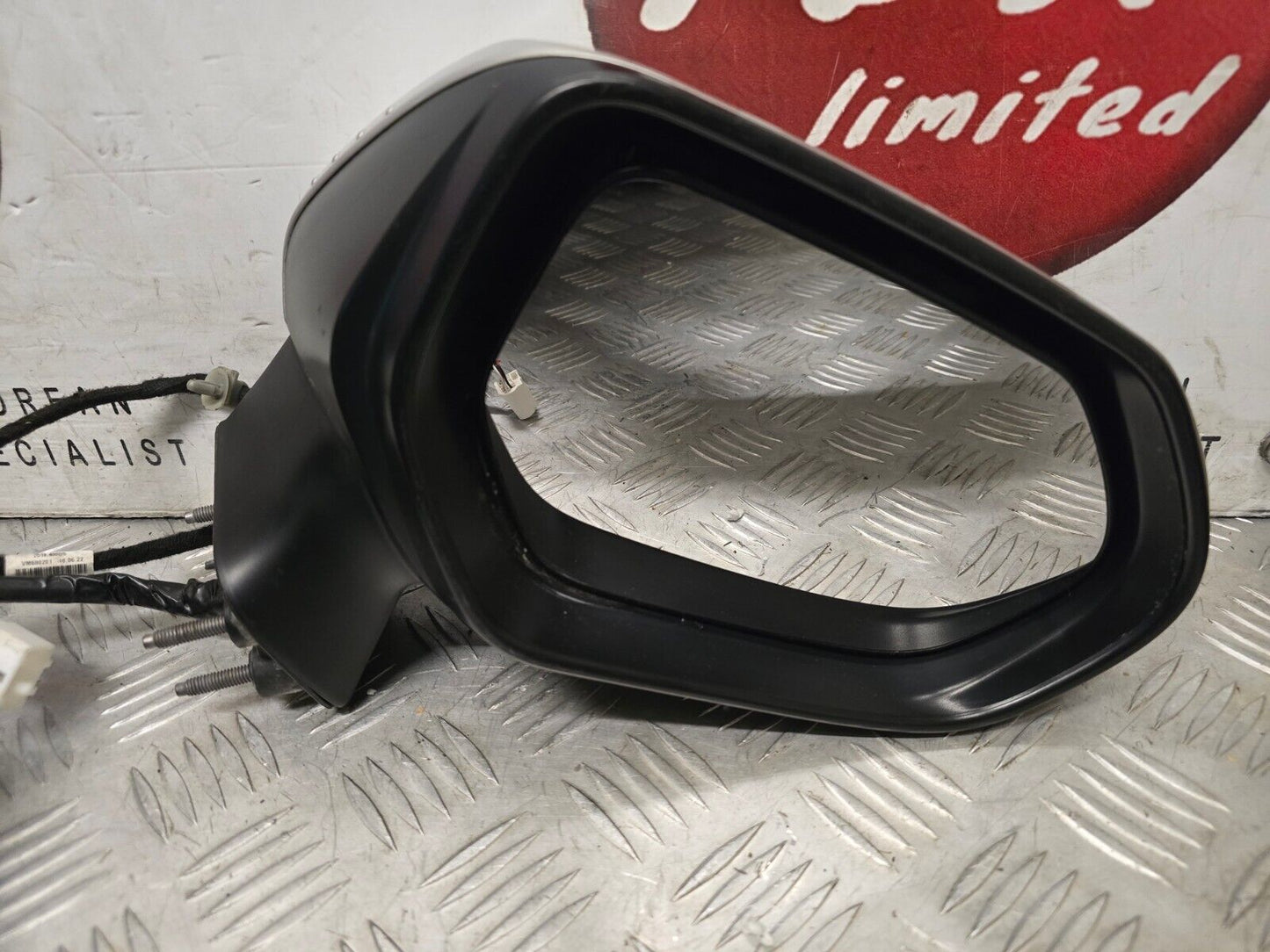 TOYOTA COROLLA MK12 2019-2024 GENUINE DRIVERS SIDE POWER FOLD WING MIRROR 1J6