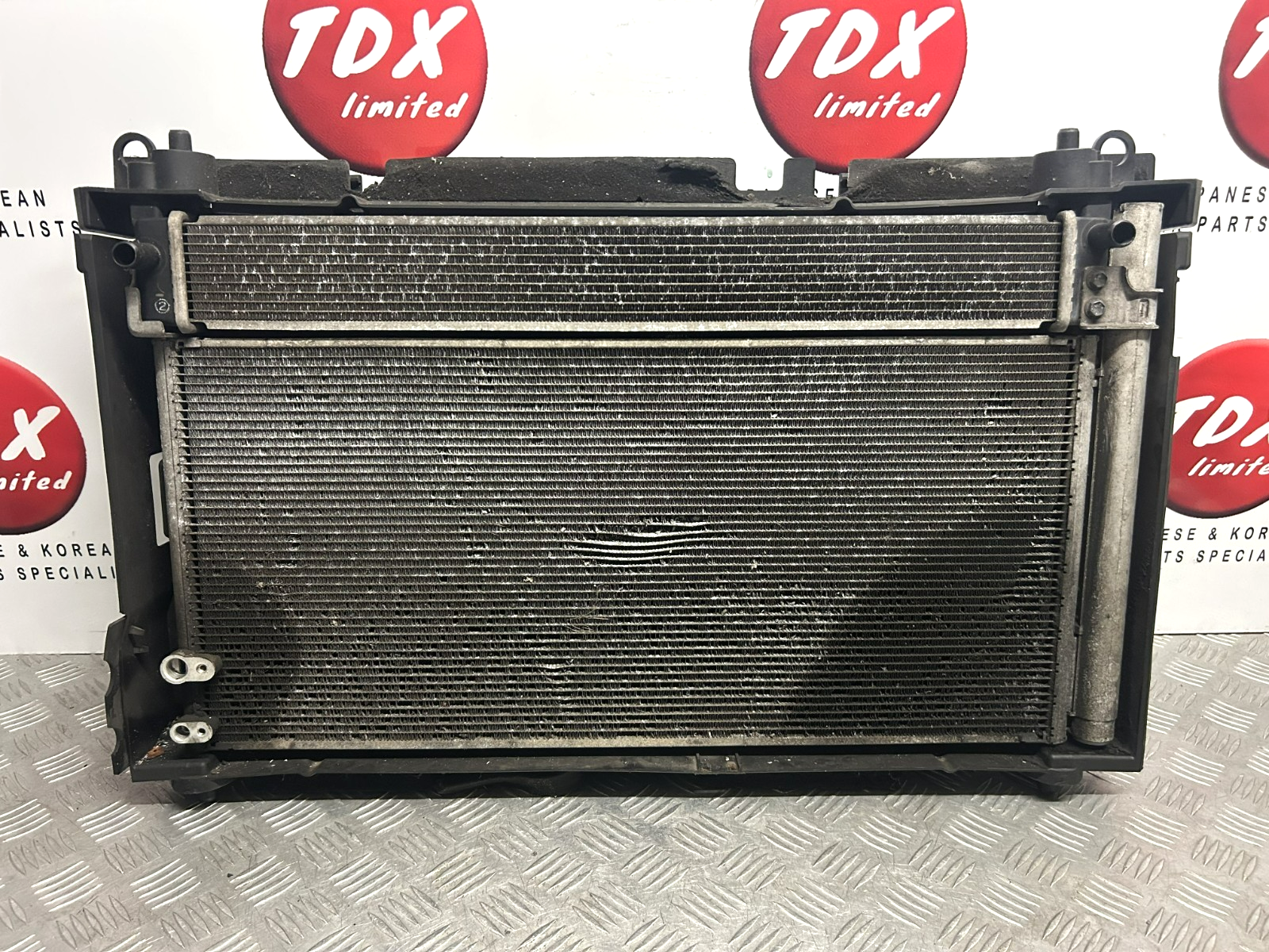 Manchester Radiators TOYOTA AURIS HYBRID 2010-2012 1.8 HYBRID COMPLETE RADIATOR PACK MF4227 ...