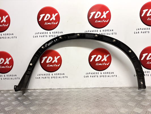 Suzuki Vitara LY MK4 2015-2020 Genuine Driver Side Rear Wheel Arch Trim - photo 2 of 8