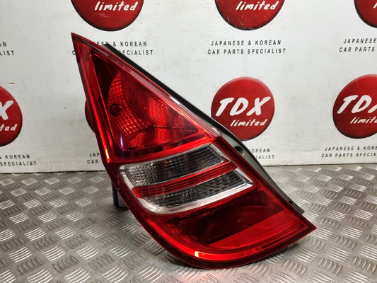 Hyundai i30 (FD) 2007-2011 Hatchback Genuine Passengers Side Rear Outer Light - photo 1 of 13