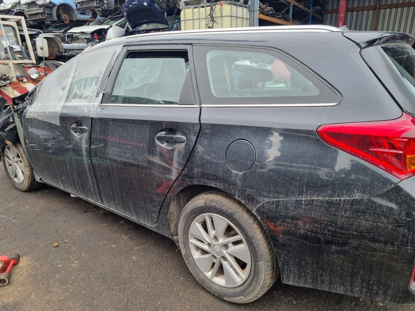 2014 TOYOTA AURIS ESTATE MK2 1.8 HYBRID 1 SPEED CVT AUTO FOR PARTS & SPARES