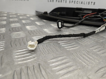 NISSAN QASHQAI J11 2014-2021 GENUINE REAR COMPLETE BOOT HANDLE SWITCH TRIM LIGHT