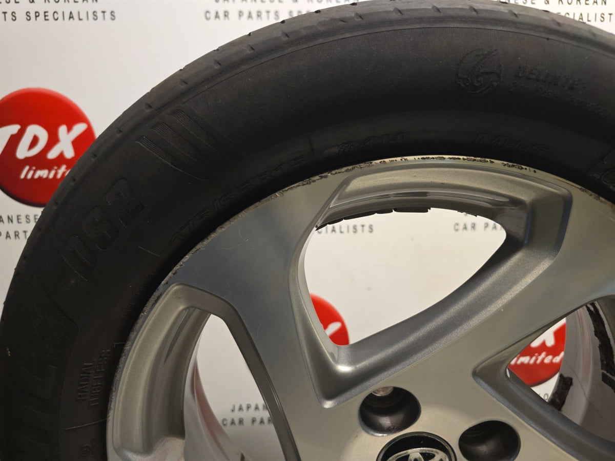 Toyota Yaris MK3 2014-2017 15" Genuine Alloy Wheel ET39 175/65/15 42611-0DC60 - photo 6 of 9