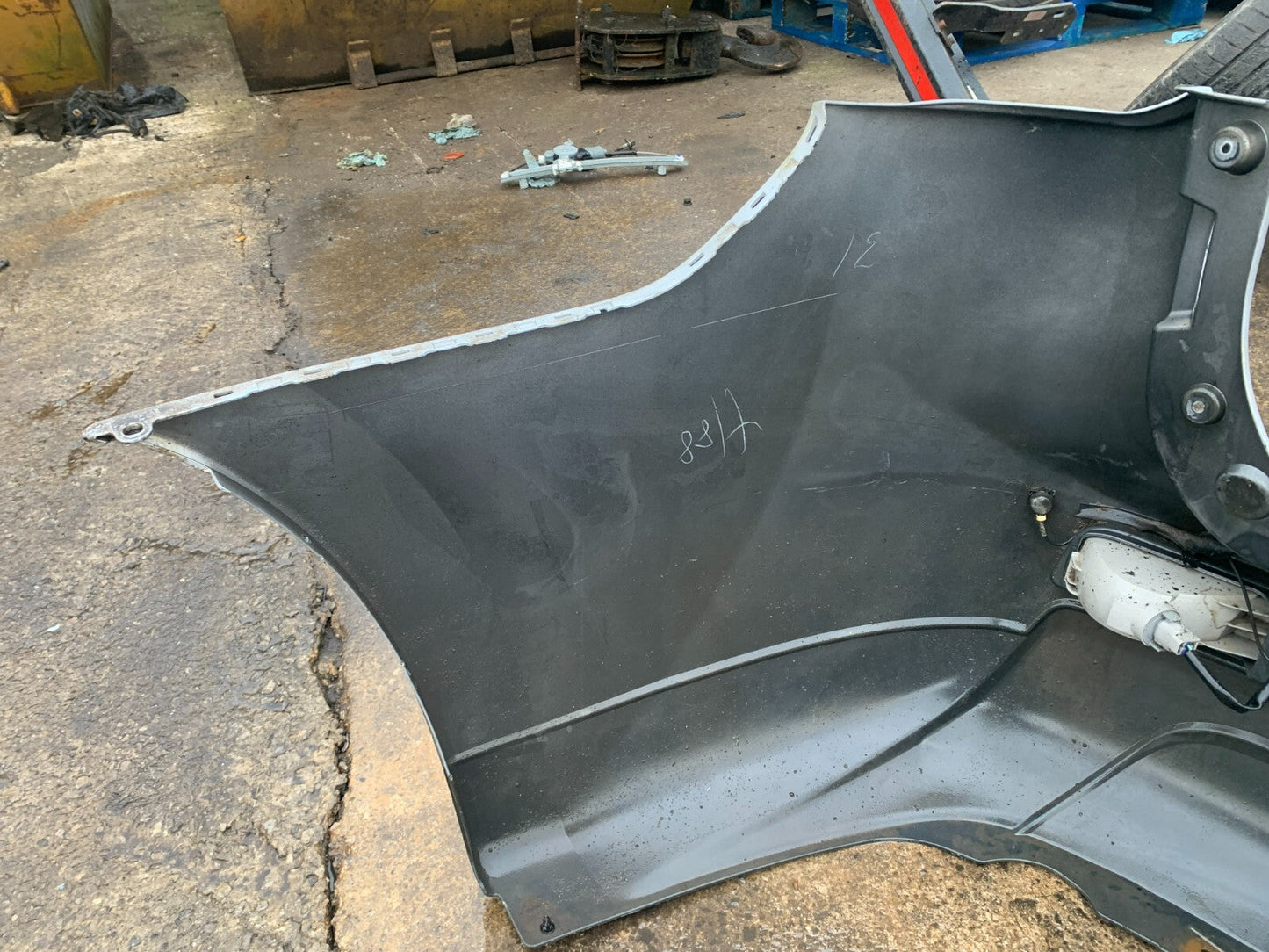 MITSUBISHI OUTLANDER MK3 2013-2015 GENUINE DIESEL REAR BUMPER SILVER COLLECTION