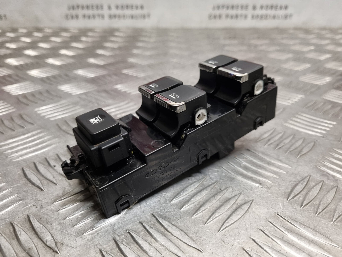 Kia Ceed Mk2 2015-2018 Jd Genuine Drivers Front 4 Way Window Switches 93570A2600 13