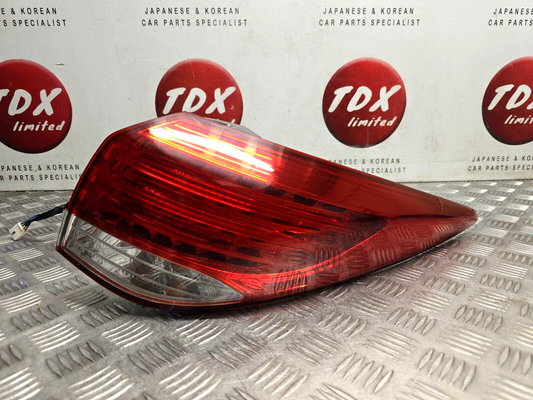 HYUNDAI I40 VF ESTATE 2011-2015 GENUINE DRIVERS REAR OUTER LED BRAKE LIGHT LAMP