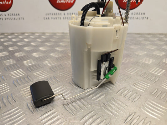 Kia Stonic YB 2021-2026 1.0 MHEV Genuine In-tank Fuel Sender Pump 31110-H8400 - photo 2 of 8