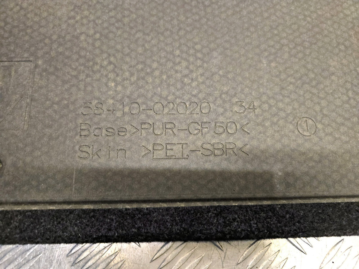 Toyota Auris Estate 2012-2018 Genuine Boot Floor Carpet Cover Liner 58410-02020 - photo 7 of 7