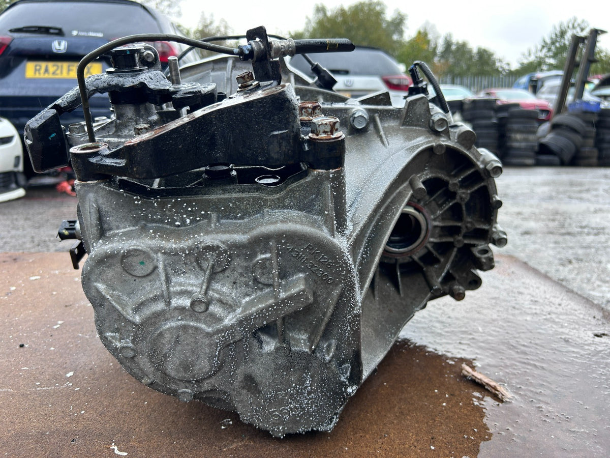 Kia Venga YN MK1 2015-2019 1.4 Diesel D4FC Euro 6 6 Speed Manual Gearbox - photo 5 of 10