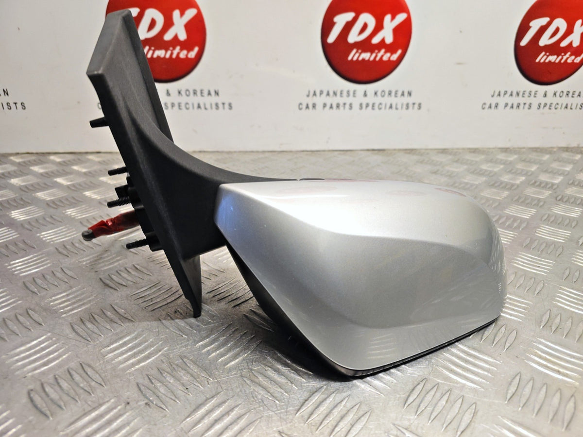 Toyota Prius MK4 2016-2022 Drivers Side Power Fold Mirror 1F7 Silver 87910-47360 - photo 9 of 14