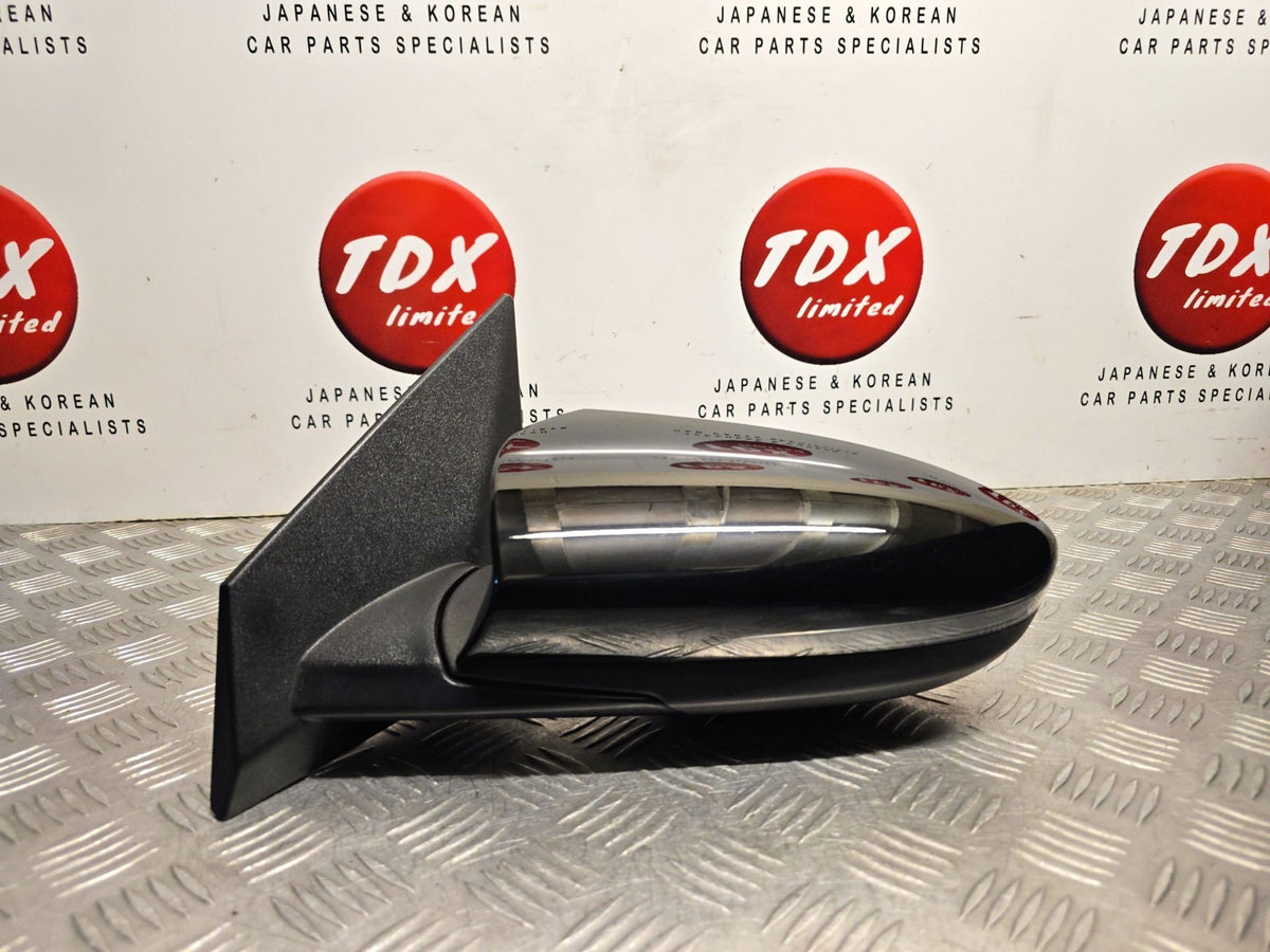 Hyundai i20N BC3 2021-2024 Passengers Power Fold Heated Mirror 8 Pin 87617-Q0070 - photo 1 of 10