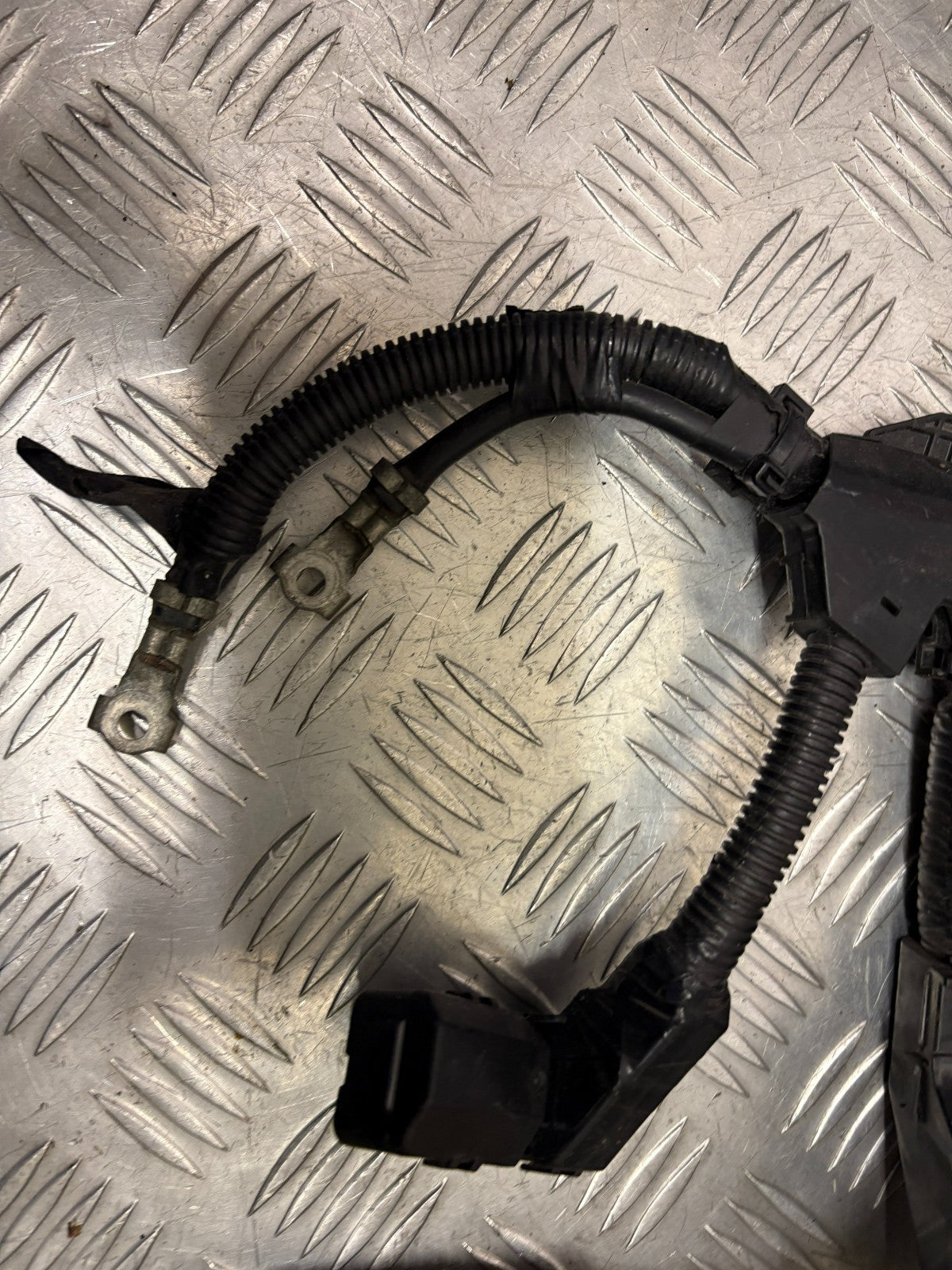 Toyota Yaris XP210 MK4 2020-2023 1.5 M15A-FXE Engine Wiring Loom 82121-K0240-D - photo 8 of 10