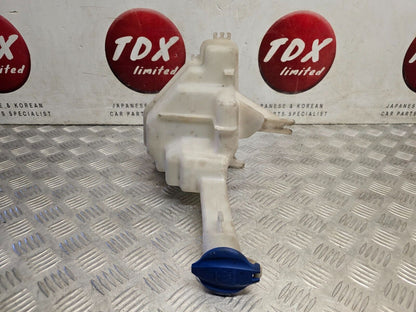 Kia Ceed Mk2 2012-2018 Genuine Windscreen Washer Bottle Tank + Motor 98610-A2000 10