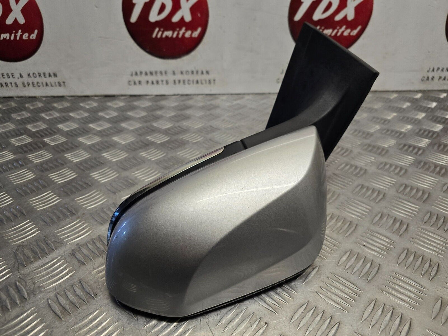TOYOTA PRIUS MK4 2016-2021 GENUINE PASSENGERS POWER FOLD BLIND SPOT WING MIRROR