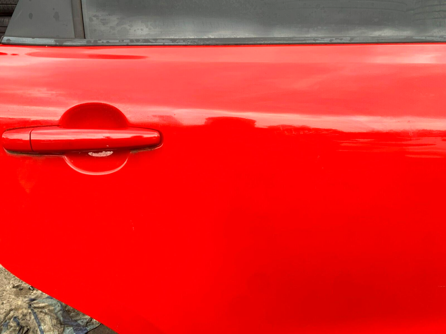 SUZUKI BALENO A1K MK2 2016-2019 DRIVER SIDE REAR COMPLETE DOOR Z4Q RED