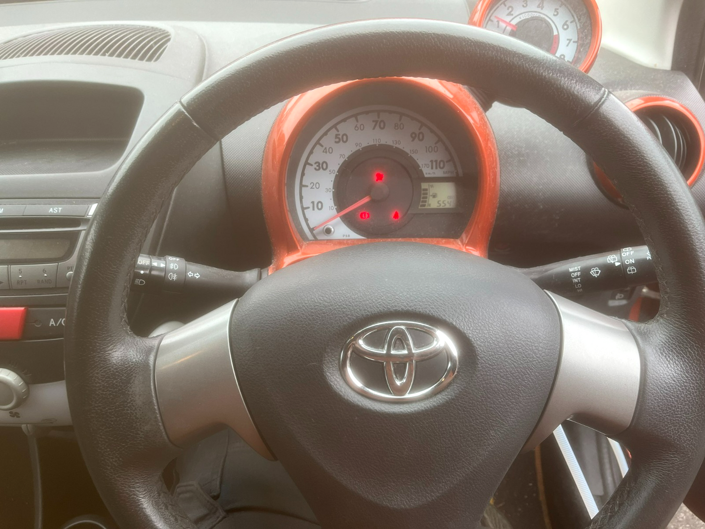 2013 TOYOTA AYGO MK1 1.0 PETROL 5 SPEED MANUAL DOOR VEHICLE FOR BREAKING AND PARTS