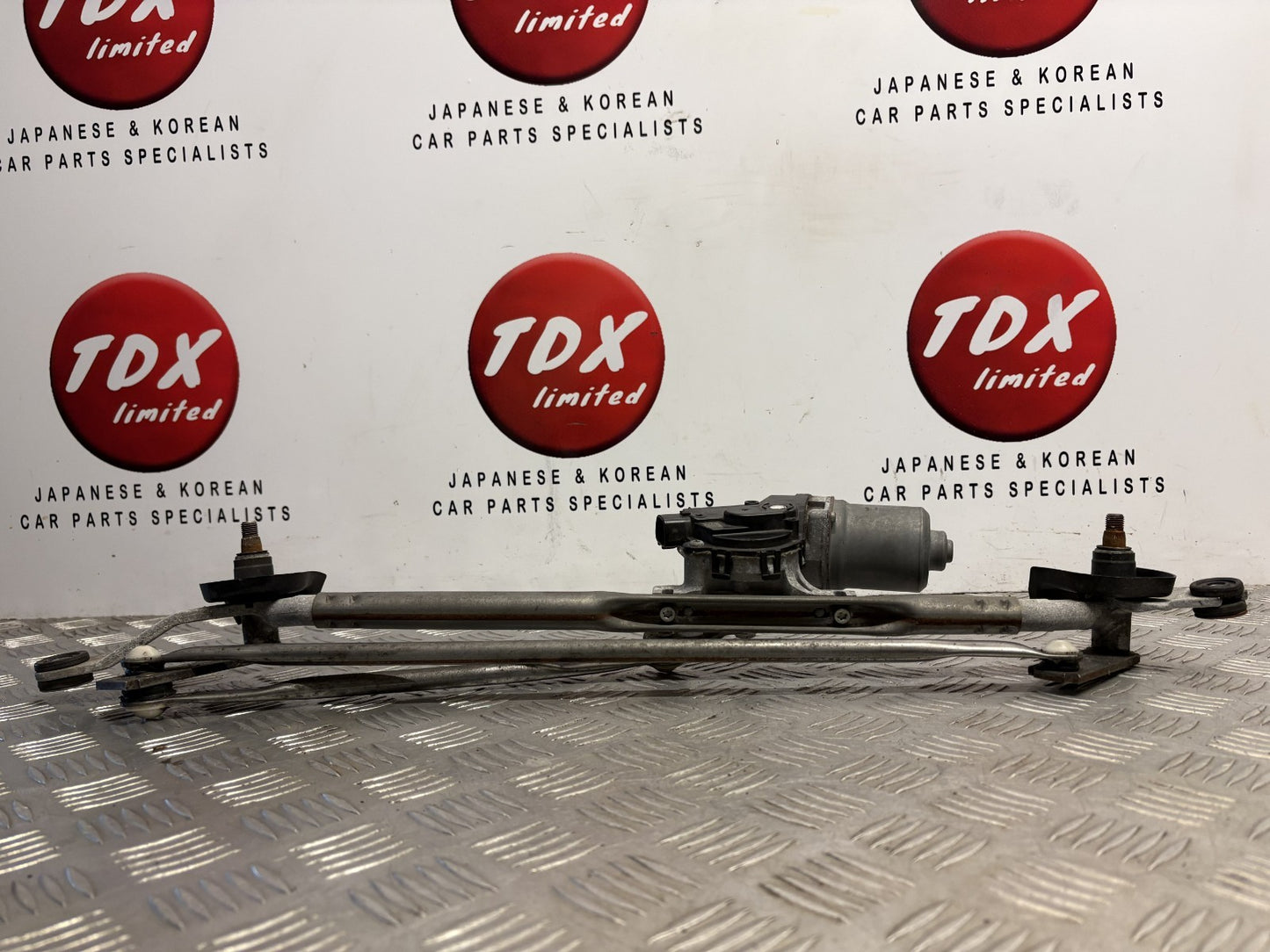 Toyota GT86 2012-2020 Genuine Front Wiper Motor Linkage Mechanism - photo 1 of 9