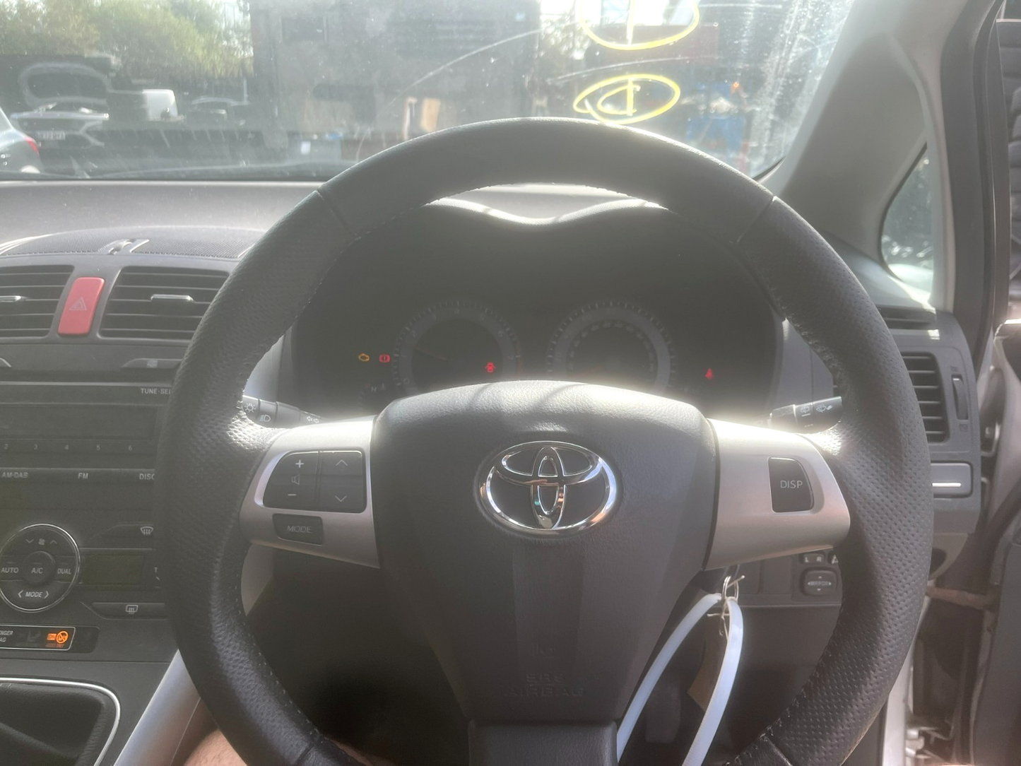 2010 TOYOTA AURIS T SPIRIT MK1 E150 1.6 PETROL 6 SPEED MANUAL VEHICLE FOR BREAKING AND PARTS