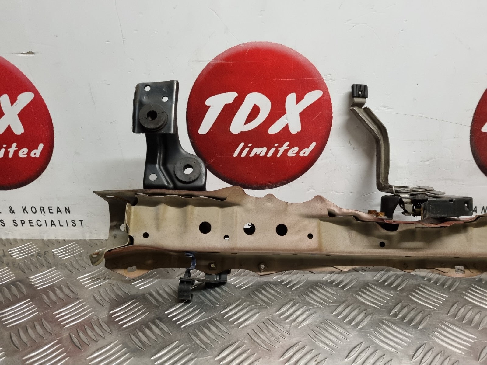 Honda Civic Mk9 2012-2017 Genuine Front Upper Slam Panel Bonnet Catch 7