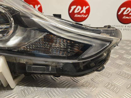 Toyota Prius Plus ZVW40 2015-2020 Passengers Halogen Headlight Lamp 81070-47660 - photo 2 of 15