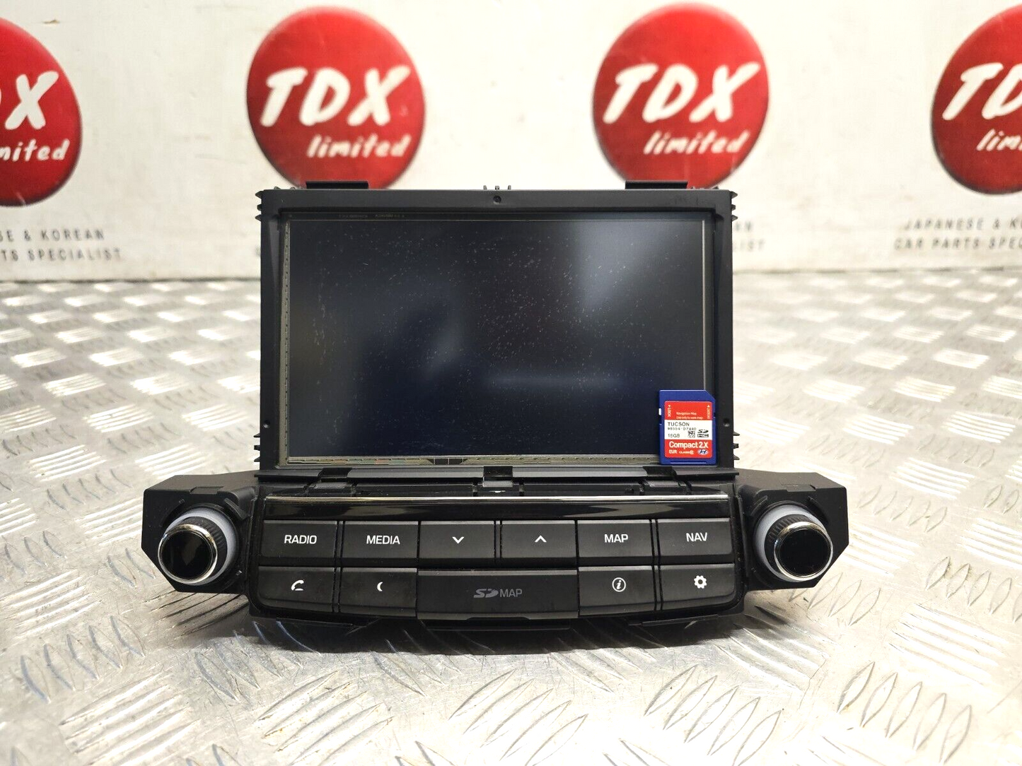 HYUNDAI TUCSON MK3 2015-2018 SAT NAV STEREO MEDIA HEAD UNIT + SD 96560-D70104X