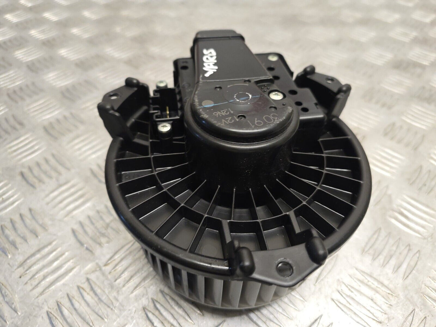 TOYOTA YARIS XP130 MK3 2012-2020 GENUINE AC HEATER BLOW MOTOR FAN