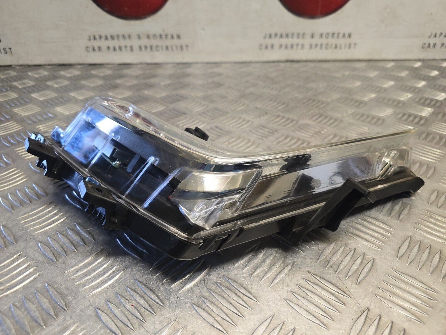 SUZUKI SWIFT AZG MK3 2014-2017 GENUINE DRIVERS SIDE FRONT LED DRL LIGHT LAMP