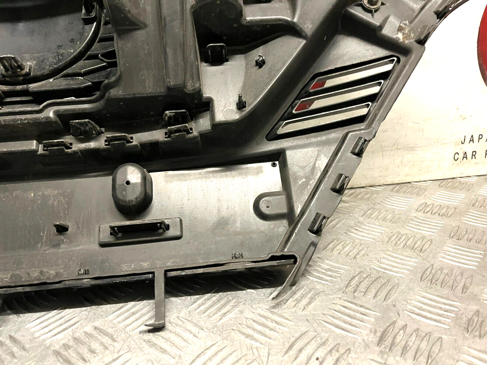 43888305