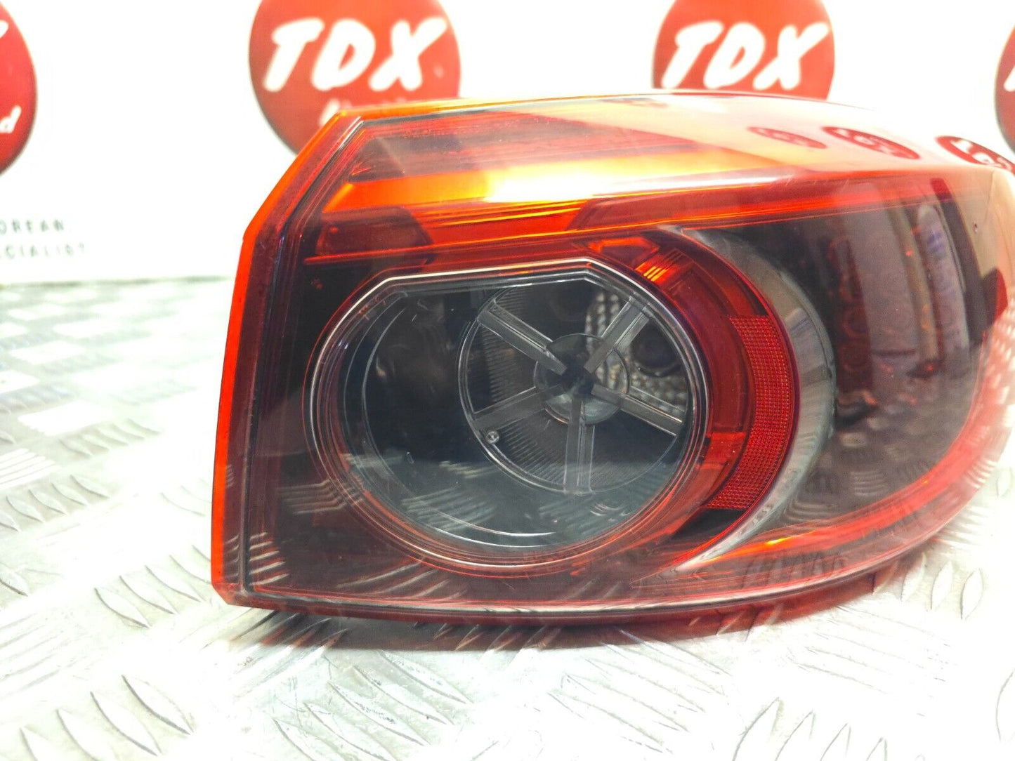 MAZDA 3 (BM/BN) SALOON 2014-2018 MK3 DRIVERS SIDE REAR OUTER LED BRAKE LIGHT