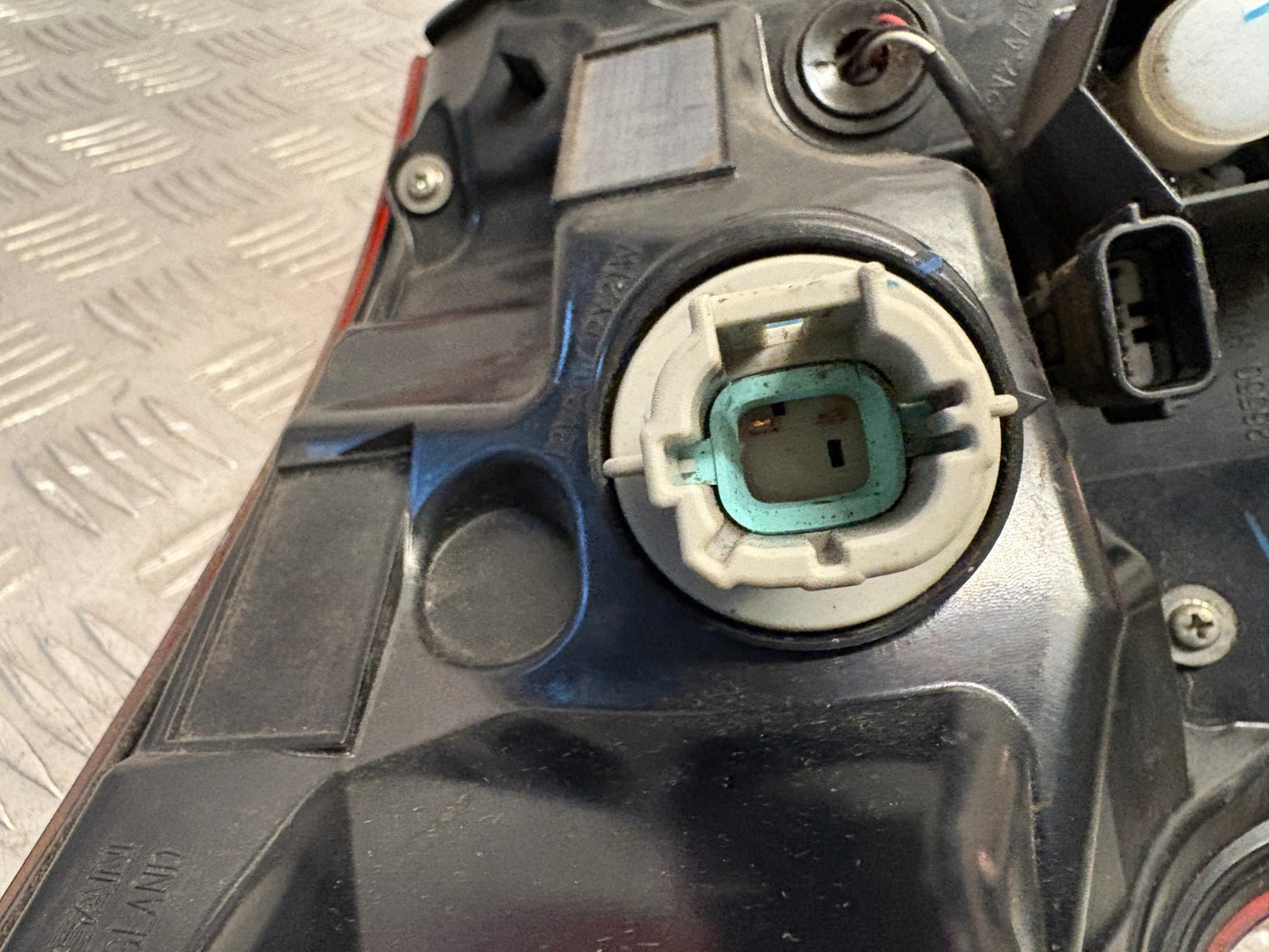 47779718